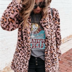 pink leopard women oversized fit animal print long sleeve faux fur